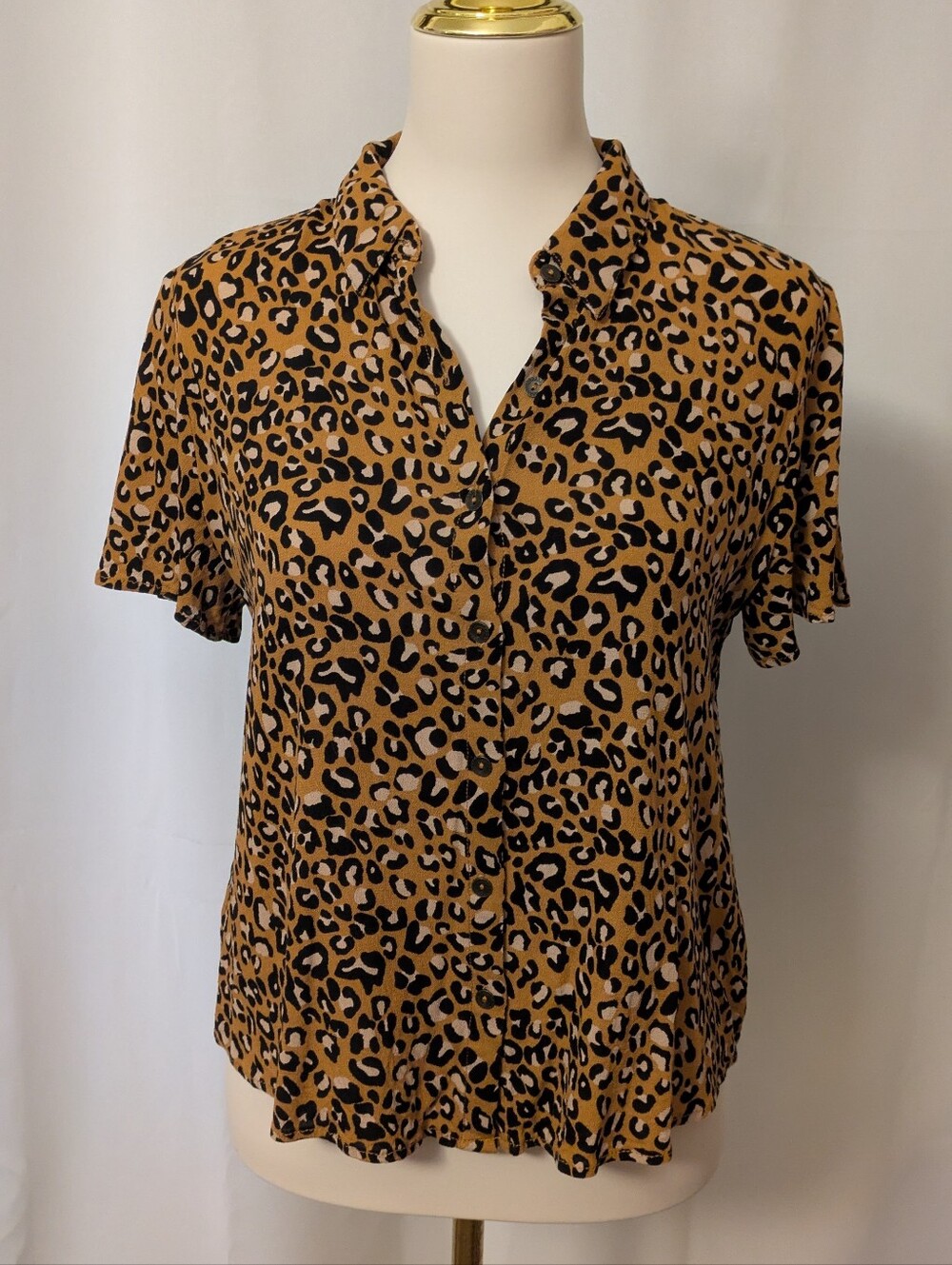 Rewind Black and Tan Leopard Print Button-Down Shirt